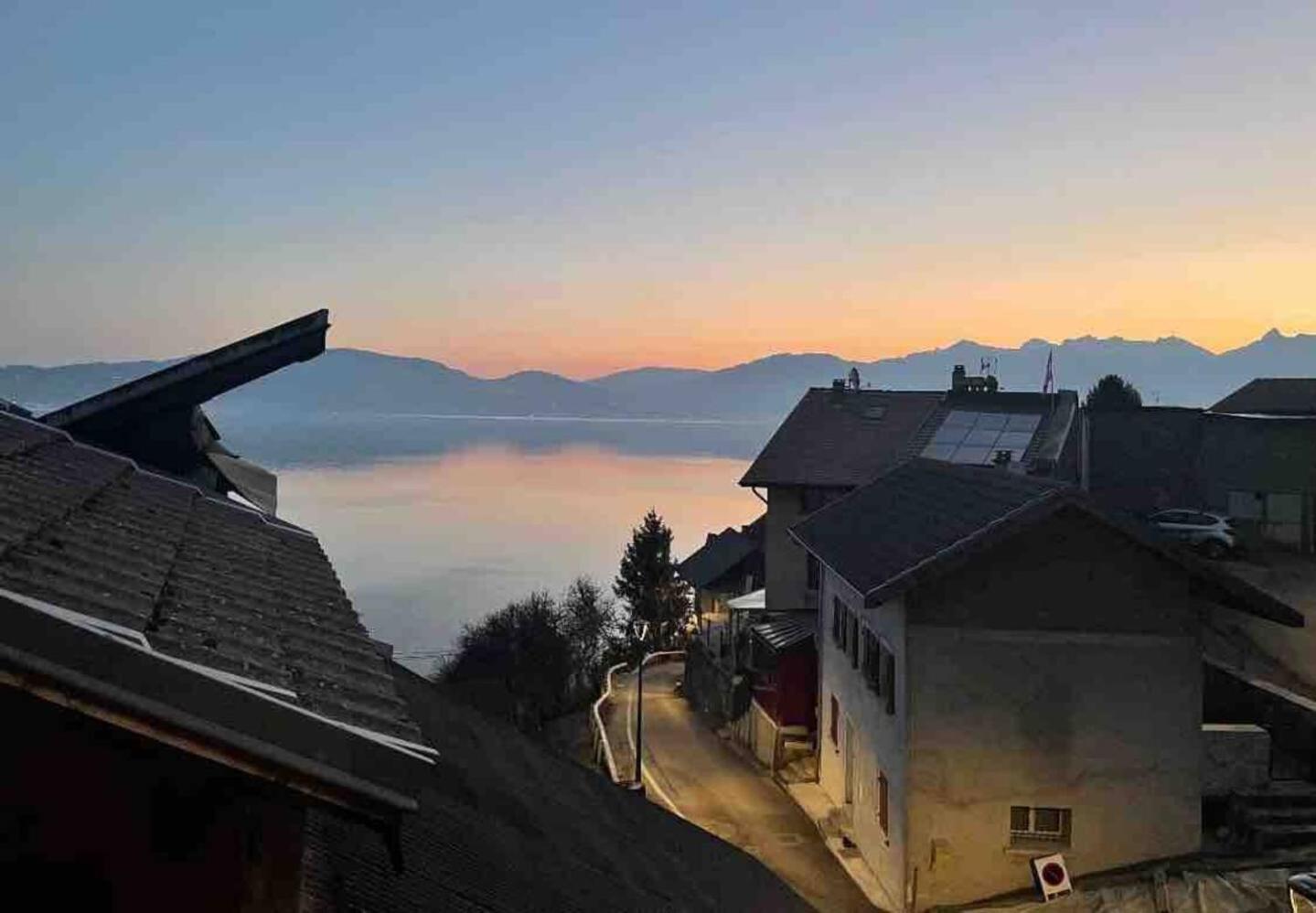 Chez Malou & Hugo Vue Lac Proche Suisse & Stations ! Saint-Gingolph Eksteriør billede